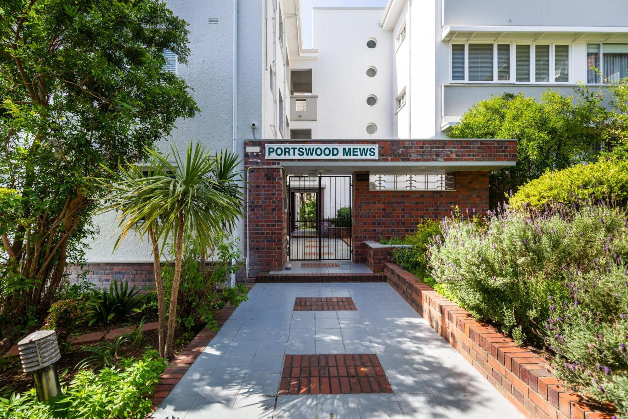 Portswood Mews - Chic White Studio Apartment Green Point Кейптаун Екстер'єр фото